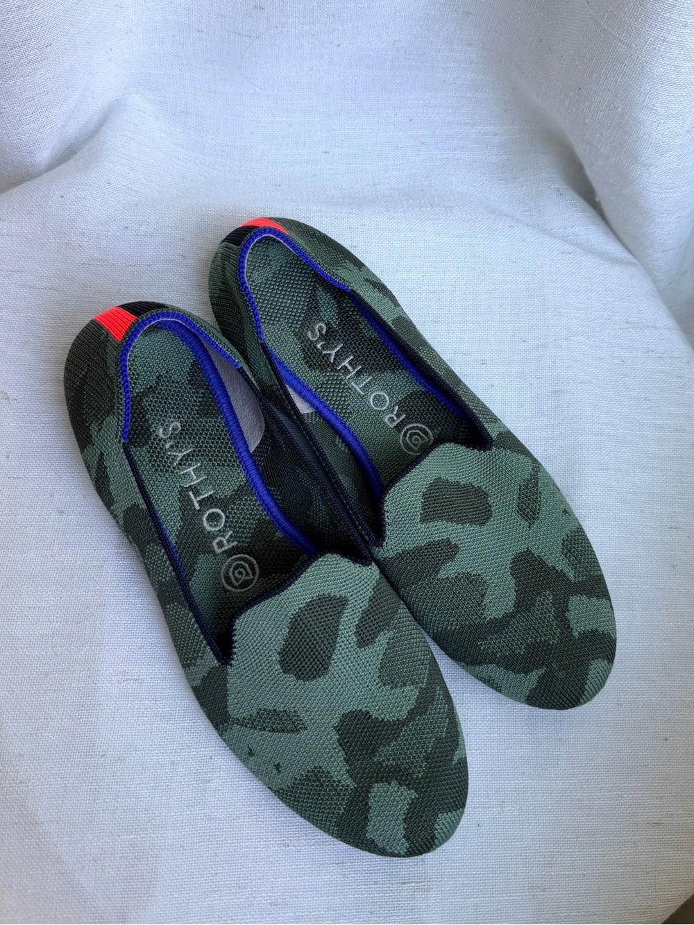 Rothy’s The Loafer Olive Camo Green Flats Women’s Size 8